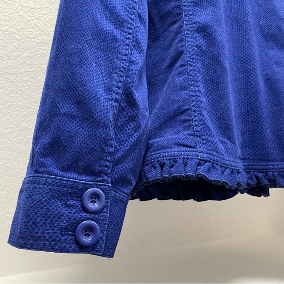 Chico’s Blue Ruffle Reptile Snake Skin Textured Button Up Jacket Sz 4 / XXL - Picture 6 of 9